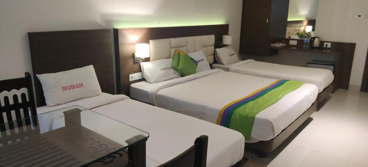 Staycation Holiday Navi Mumbai Ngoại thất bức ảnh