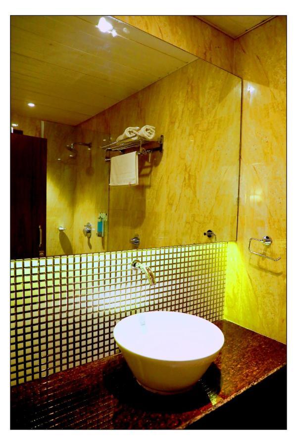 Staycation Holiday Navi Mumbai Ngoại thất bức ảnh