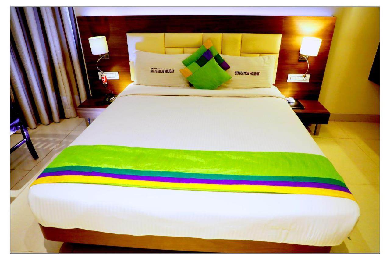 Staycation Holiday Navi Mumbai Ngoại thất bức ảnh